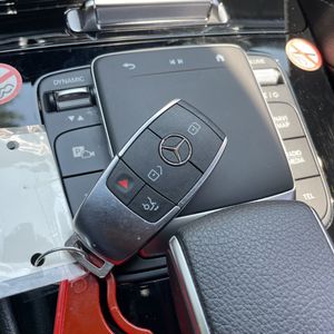 2025 Mercedes-BENZ GLE — миниатюра 55