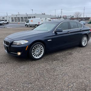 BMW 5-SERIES 535I - 1
