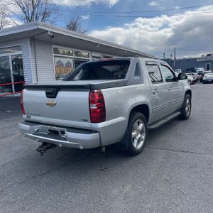 CHEVROLET AVALANCHE LTZ - 8