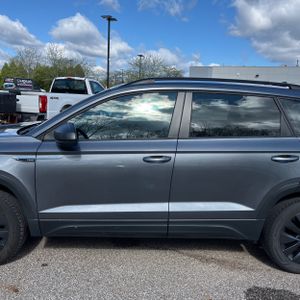 VOLKSWAGEN TAOS S 4MOTION - 4