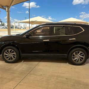 صورة 4 لـ 2015 Nissan ROGUE SL