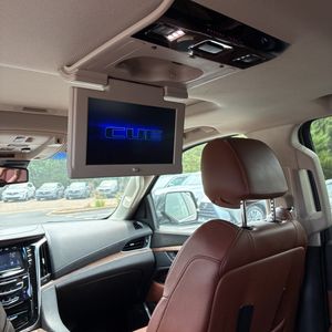 2015 Cadillac ESCALADE LUXURY — фото 38