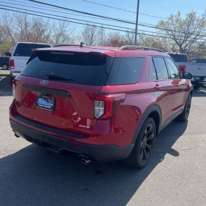 FORD EXPLORER ST-LINE - 8