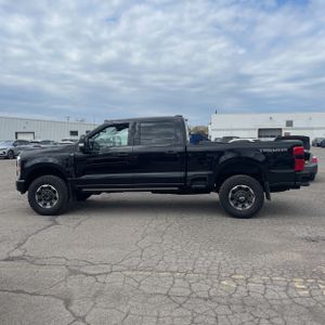 FORD F-250 SUPER DUTY LARIAT - 3