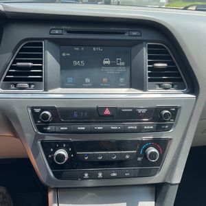 2016 Hyundai SONATA SE thumbnail 37