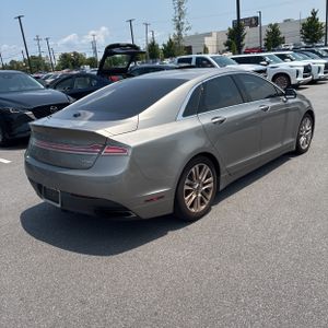 2016 Lincoln MKZ BASE — фото 8