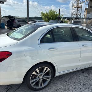 2016 Mercedes-BENZ C 300 照片 9