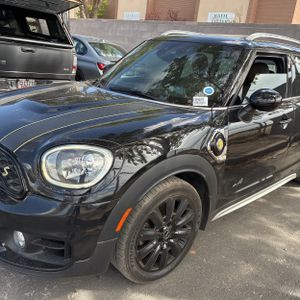 صورة 2 لـ 2019 MINI E COUNTRYMAN COOPER S