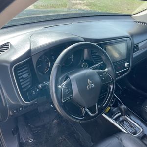 2020 Mitsubishi OUTLANDER SEL — миниатюра 36