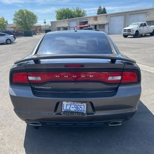 DODGE CHARGER SE - 7