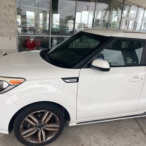 KIA SOUL + - 2
