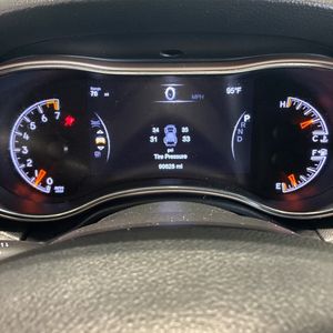 2017 JEEP GRAND CHEROKEE LAREDO — миниатюра 39