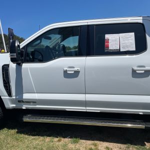 FORD F-250 SUPER DUTY LARIAT - 4