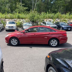2011 Hyundai SONATA GLS — фото 3