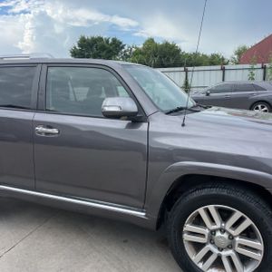 2011 Toyota 4RUNNER LIMITED — миниатюра 13