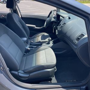 2015 KIA FORTE LX — миниатюра 32