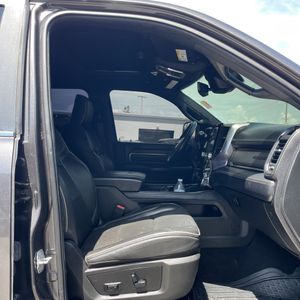 2019 RAM 3500 LIMITED 照片 37