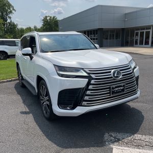 2025 Lexus LX 600 LUXURY photo 9
