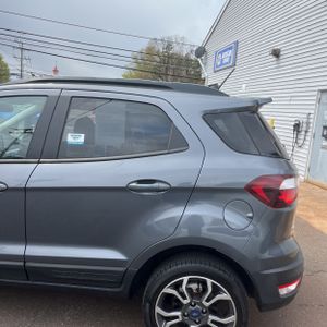 FORD ECOSPORT SES - 6