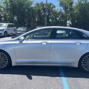 LINCOLN MKZ BASE - 4