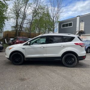 FORD ESCAPE TITANIUM - 3