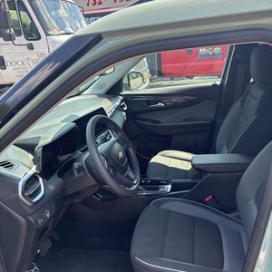 2025 Chevrolet TRAILBLAZER LT 缩略图 32