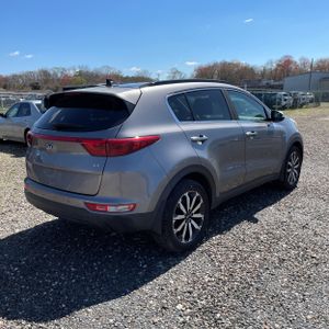 KIA SPORTAGE EX - 8