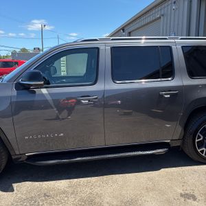 JEEP WAGONEER L SERIES III - 4