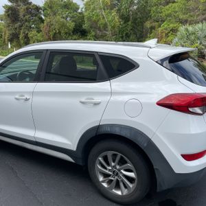 HYUNDAI TUCSON SEL - 6
