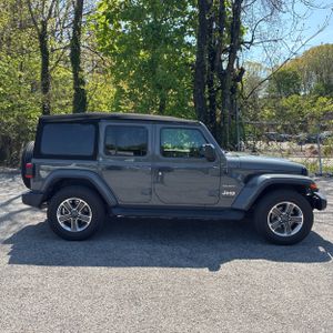 JEEP WRANGLER UNLIMITED SAHARA - 10