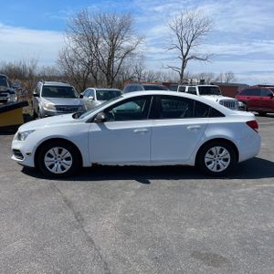 CHEVROLET CRUZE LIMITED LS AUTO - 3