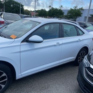 صورة 4 لـ 2023 Volkswagen JETTA S