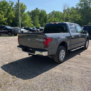 2025 FORD F-150 XLT — фото 8