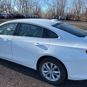 CHEVROLET MALIBU 1LT - 6