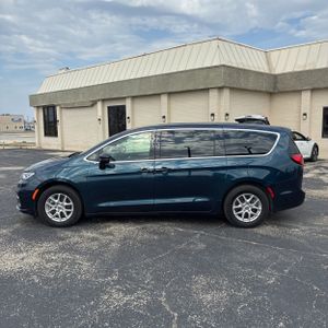 CHRYSLER PACIFICA SELECT - 3