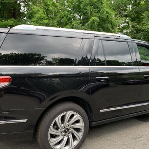 صورة 9 لـ 2024 Lincoln NAVIGATOR L RESERVE