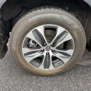 2023 Toyota HIGHLANDER XLE — миниатюра 19