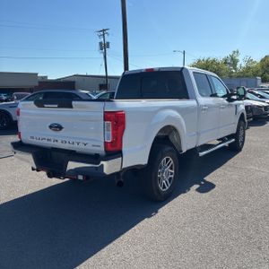 FORD F-250 SUPER DUTY LARIAT - 8