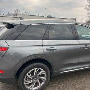 LINCOLN CORSAIR STANDARD - 9