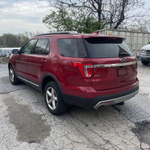 FORD EXPLORER XLT - 5