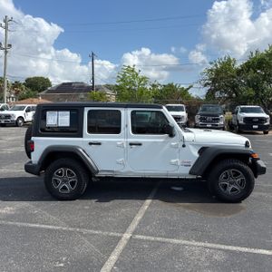 JEEP WRANGLER UNLIMITED SPORT S - 10