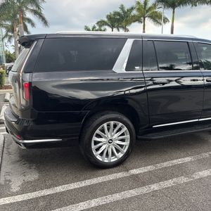 صورة مصغرة 61 لـ 2023 Cadillac ESCALADE ESV LUXURY