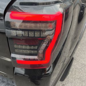 2010 Toyota 4RUNNER SR5 — миниатюра 55