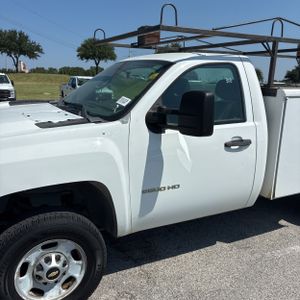 2011 Chevrolet SILVERADO 2500HD WORK TRUCK — фото 2