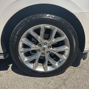 صورة 20 لـ 2019 FORD EXPEDITION PLATINUM