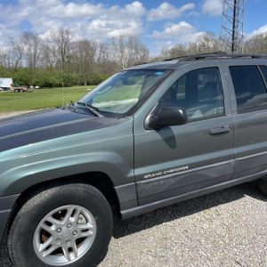 JEEP GRAND CHEROKEE LAREDO - 2