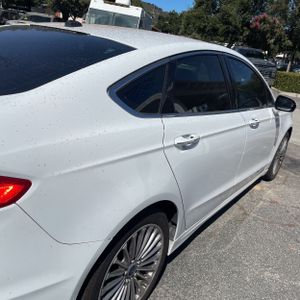 صورة 9 لـ 2013 FORD FUSION TITANIUM