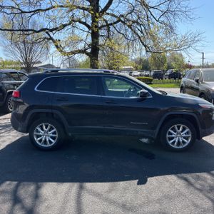 JEEP CHEROKEE LIMITED - 10