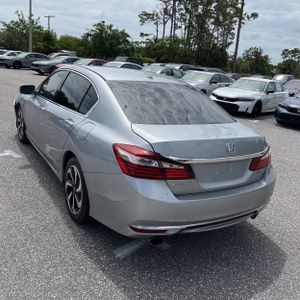 HONDA ACCORD EX-L V6 - 5