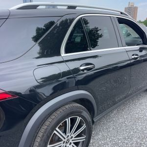 2026 Mercedes-BENZ GLE photo 9